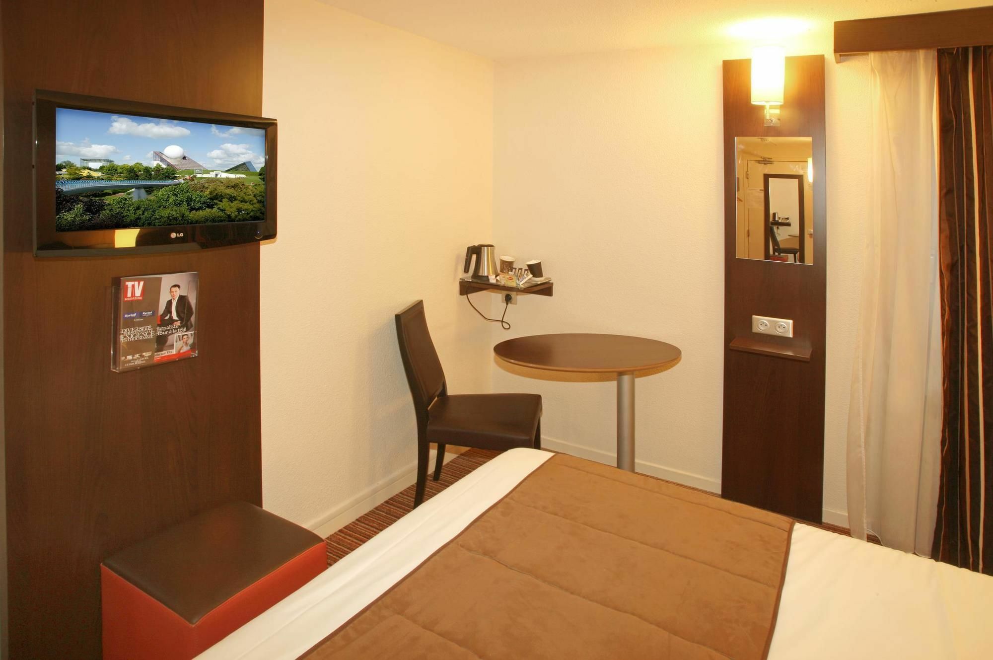 Hotel Inn Design Poitiers Sud المظهر الخارجي الصورة